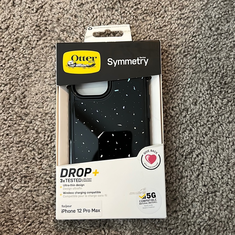 NIB iPhone 12 Pro Max phone case